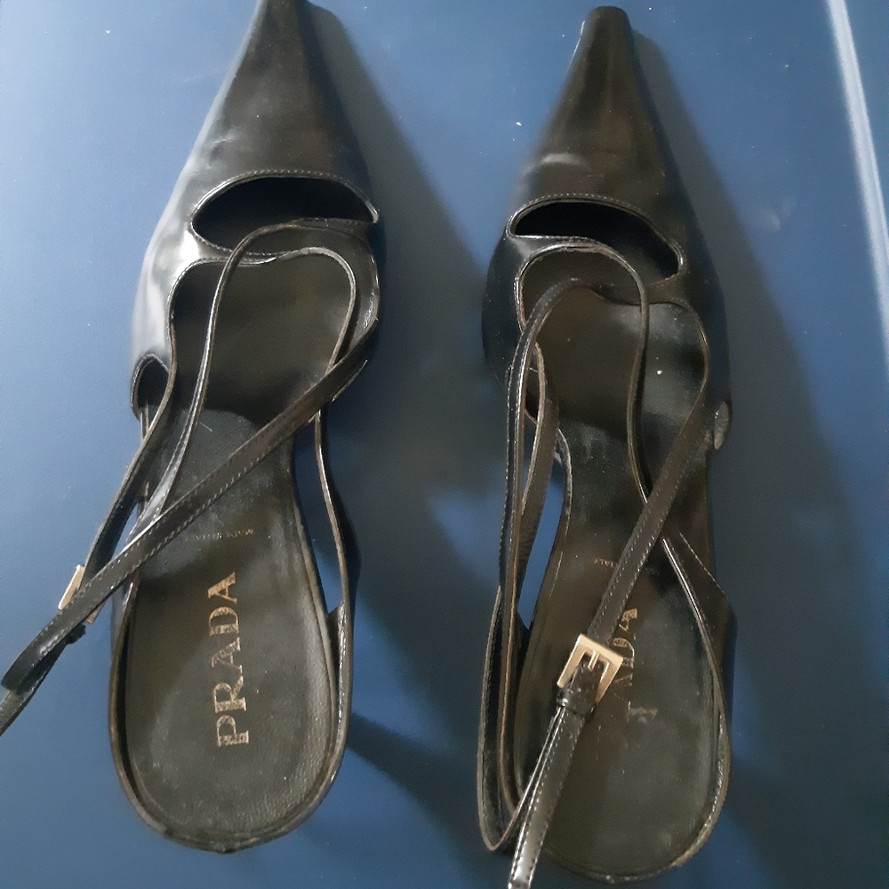 Sling back shoes